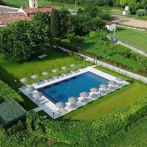  Alloggio per agriturismo Tenuta Le Sorgive Italia